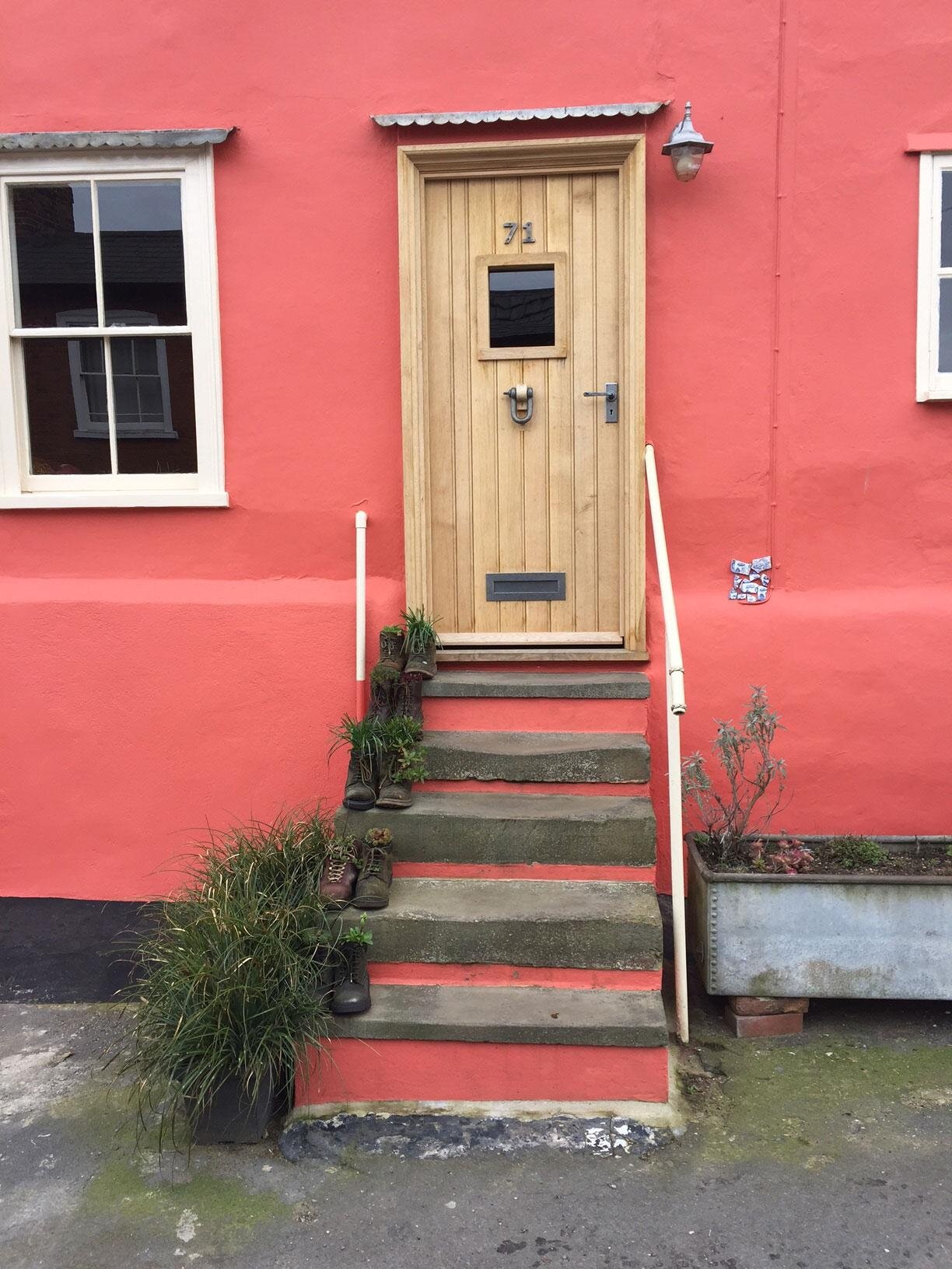 Walking the final section of the Essex Way, an 82 mile long trail from Epping to Harwich. Getting outdoors and supporting local females for International Women's Day.